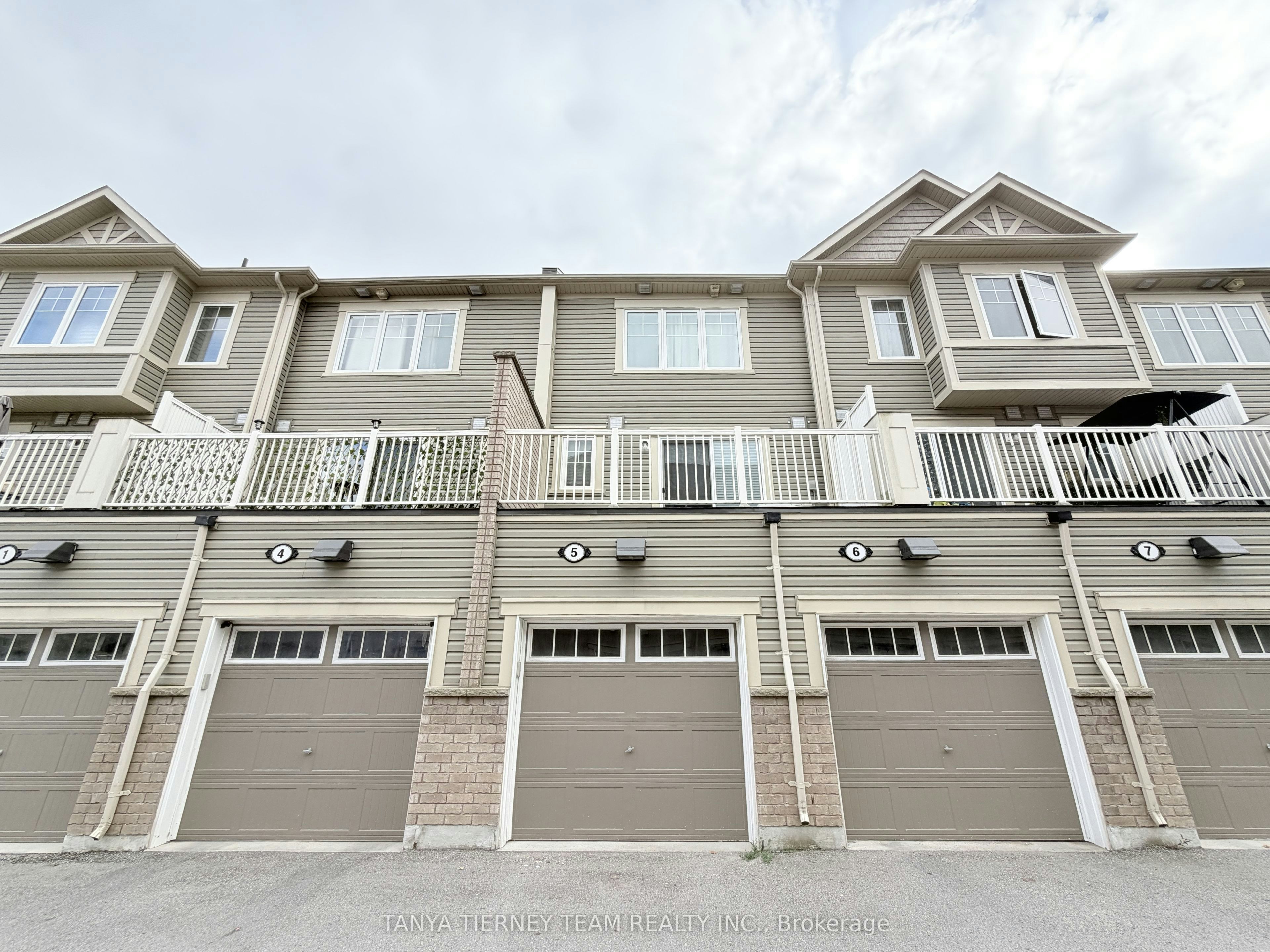 5-2500 Hill Rise Court, Oshawa, ON, L1L 0J5 - 30