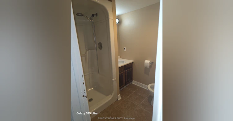 Basement-1715 Rossland Road E, Whitby, ON, L1N 3P1 - 9