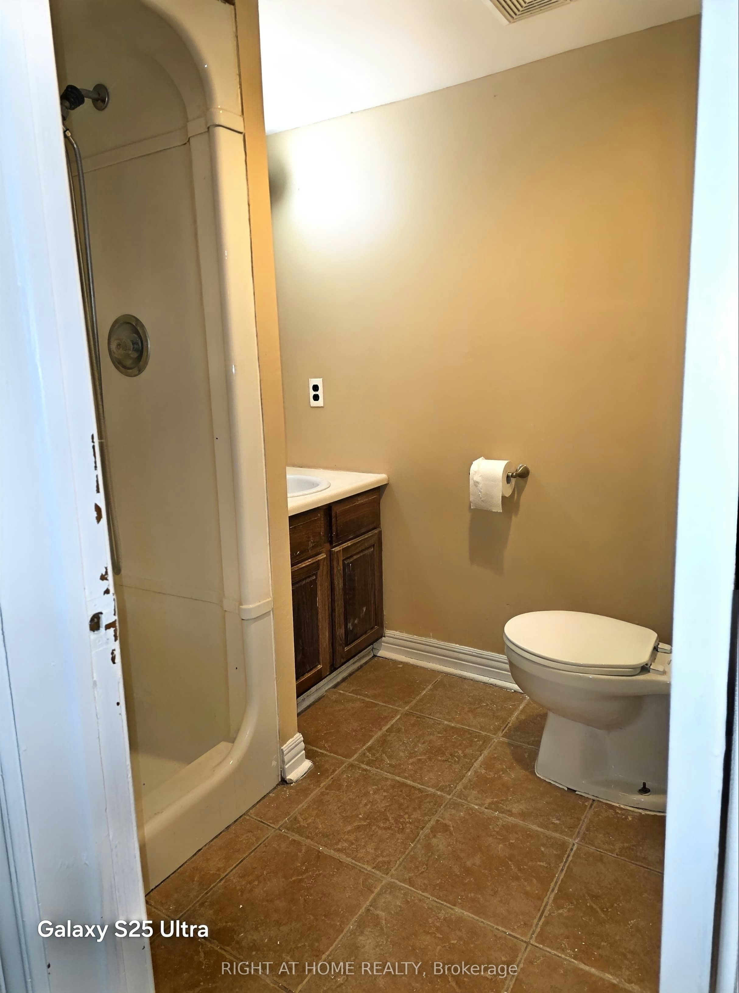 Basement-1715 Rossland Road E, Whitby, ON, L1N 3P1 - 14