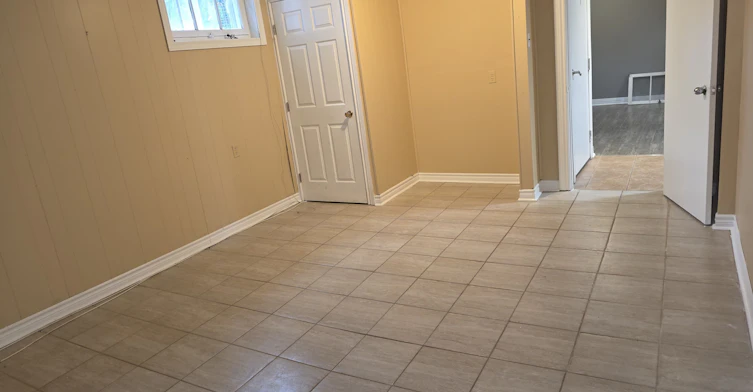 Basement-1715 Rossland Road E, Whitby, ON, L1N 3P1 - 13
