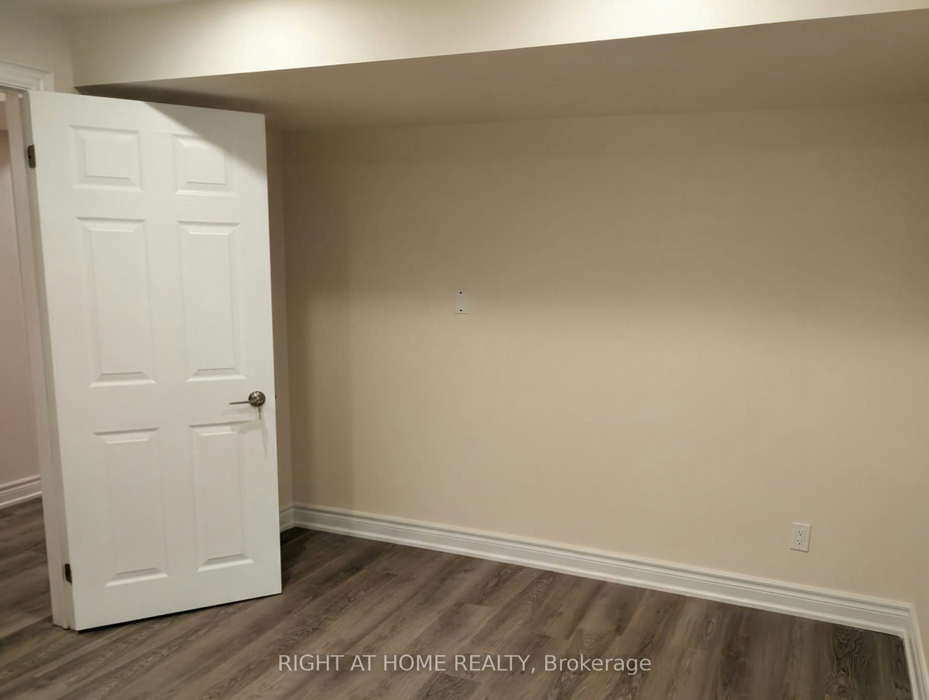 Bsmt-8 Mantell Crescent, Ajax, ON, L1T 3N6 - 10