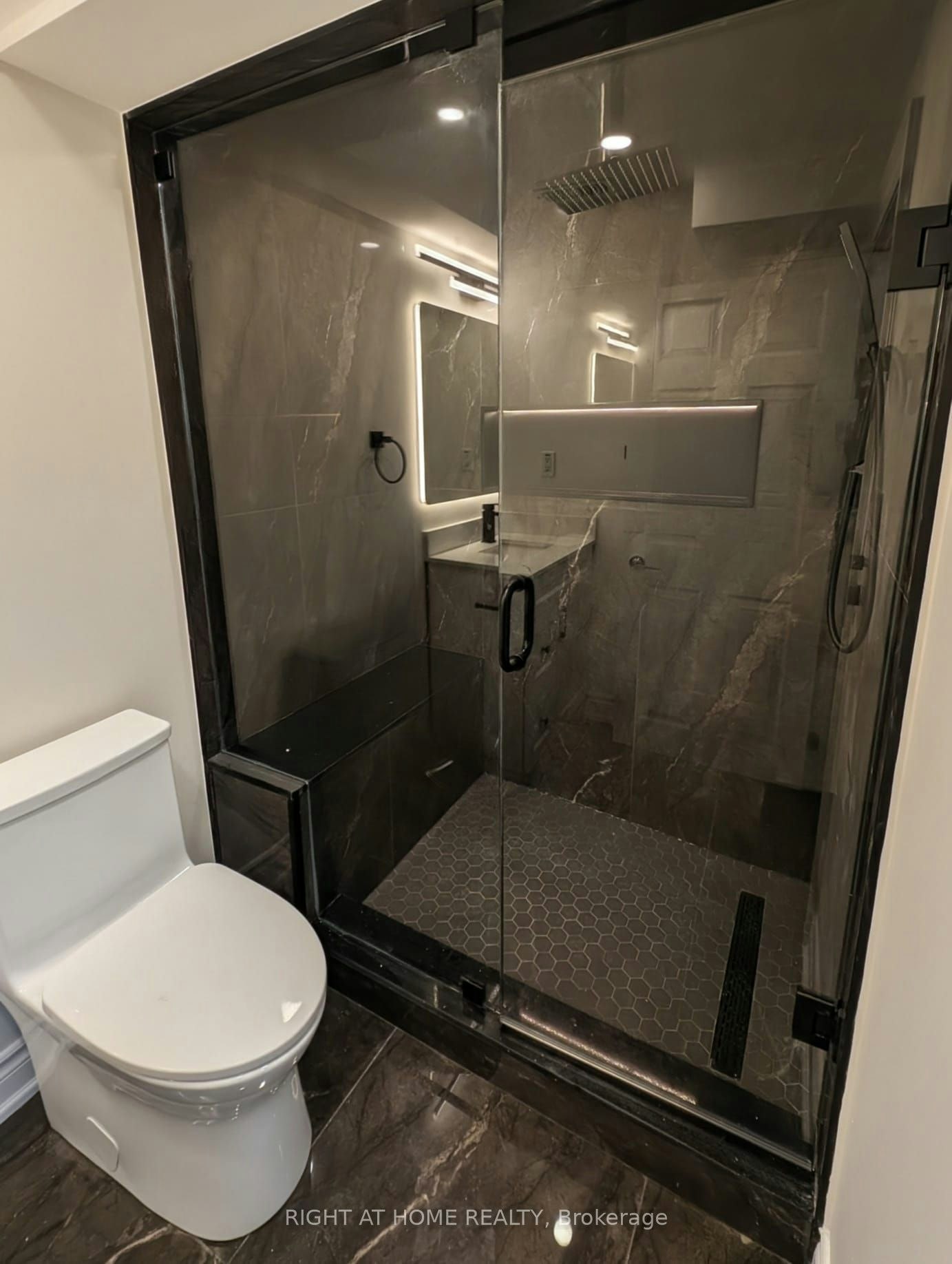Bsmt-8 Mantell Crescent, Ajax, ON, L1T 3N6 - 4