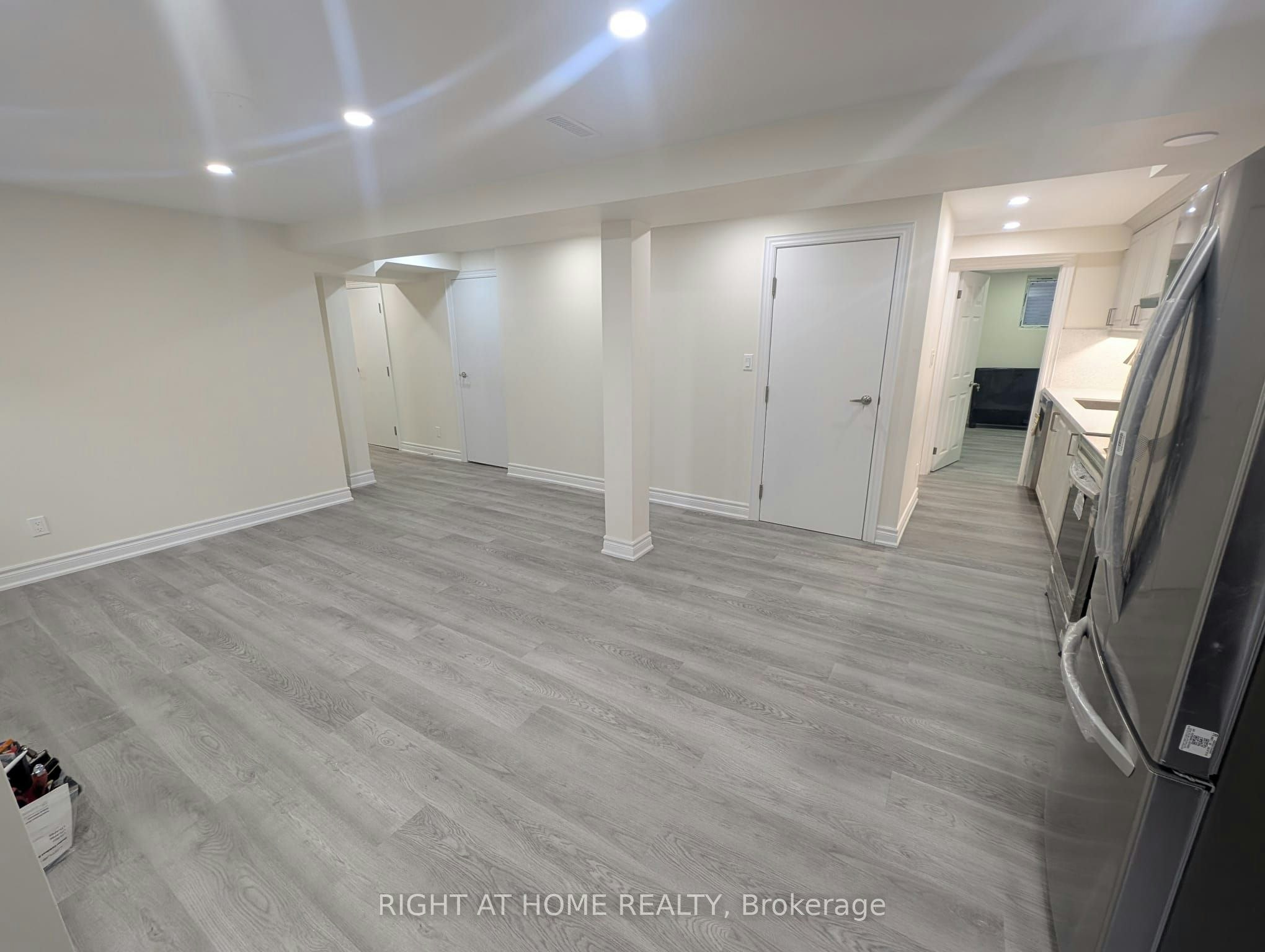 Bsmt-8 Mantell Crescent, Ajax, ON, L1T 3N6