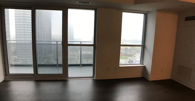 1602-225 Village Green Square, Toronto, ON, M1S 0L3