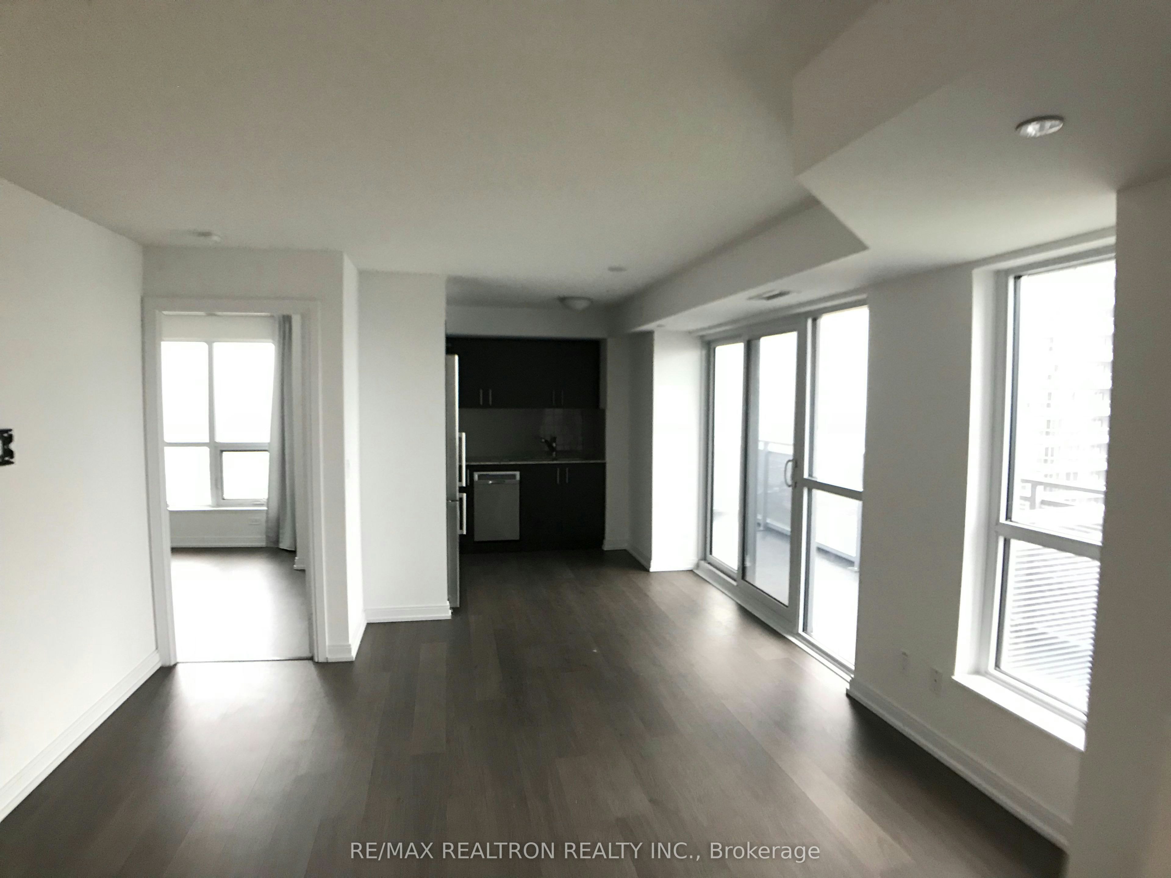 1602-225 Village Green Square, Toronto, ON, M1S 0L3 - 14