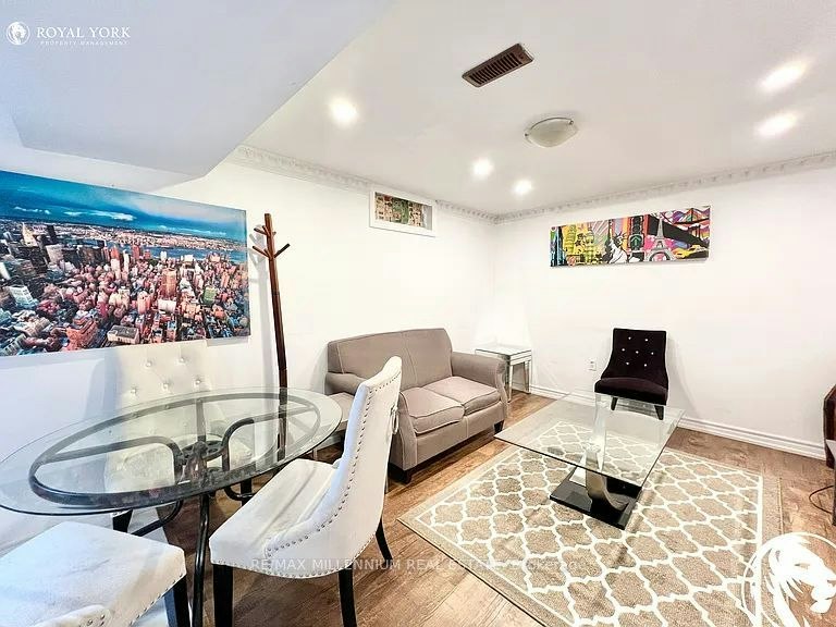 Lower-66 Overlord Crescent, Toronto, ON, M1B 4P2 - 2