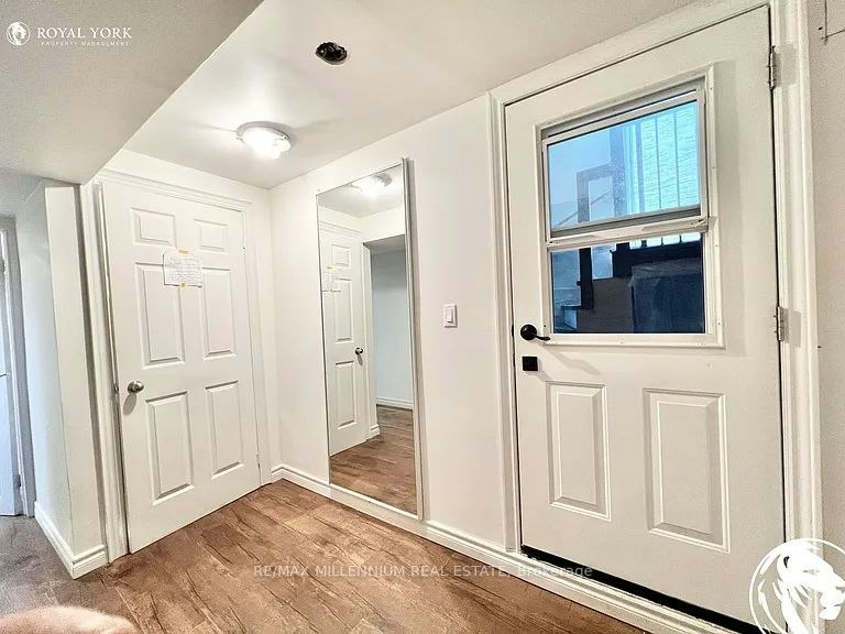 Lower-66 Overlord Crescent, Toronto, ON, M1B 4P2 - 6