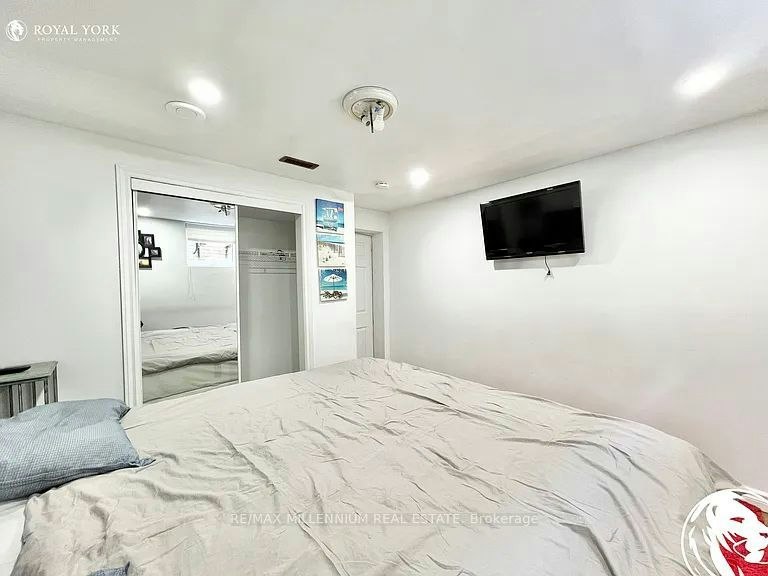 Lower-66 Overlord Crescent, Toronto, ON, M1B 4P2 - 5