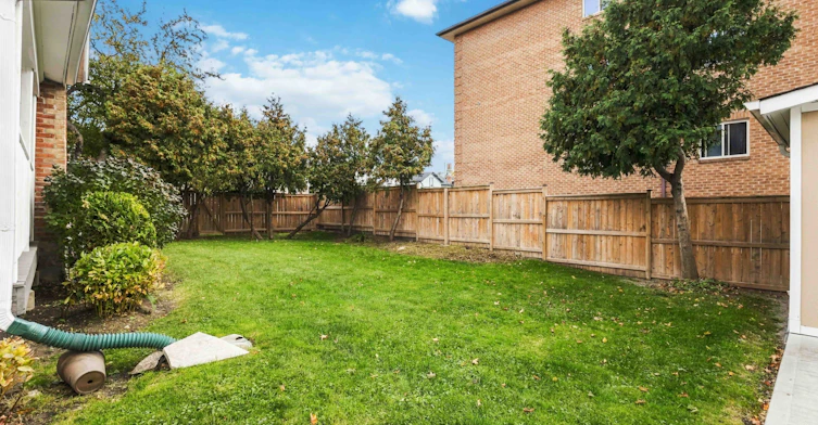 Upper-168 Centre Street S, Oshawa, ON, L1H 4A6 - 21