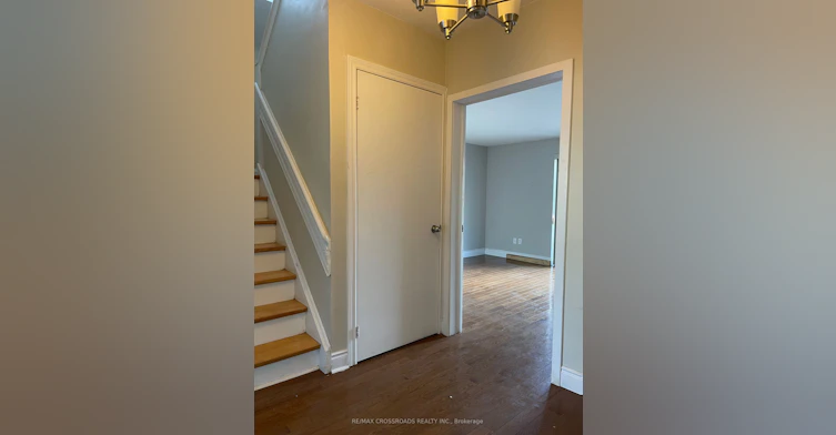 Upper-56 Harris Park Drive, Toronto, ON, M1L 3A7 - 3