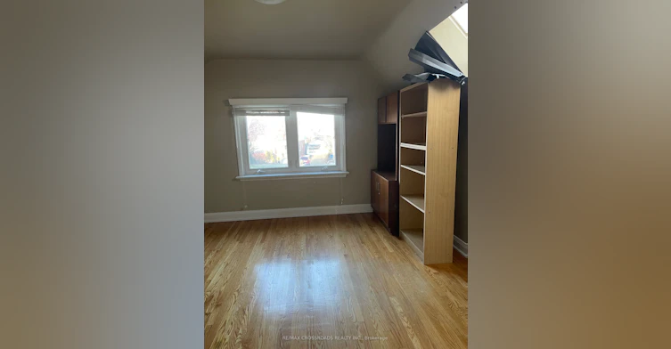 Upper-56 Harris Park Drive, Toronto, ON, M1L 3A7 - 6