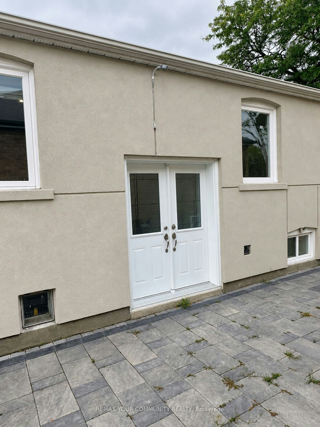 Lower-100 Ellington Drive, Toronto, ON, M1R 3Y1 - 2