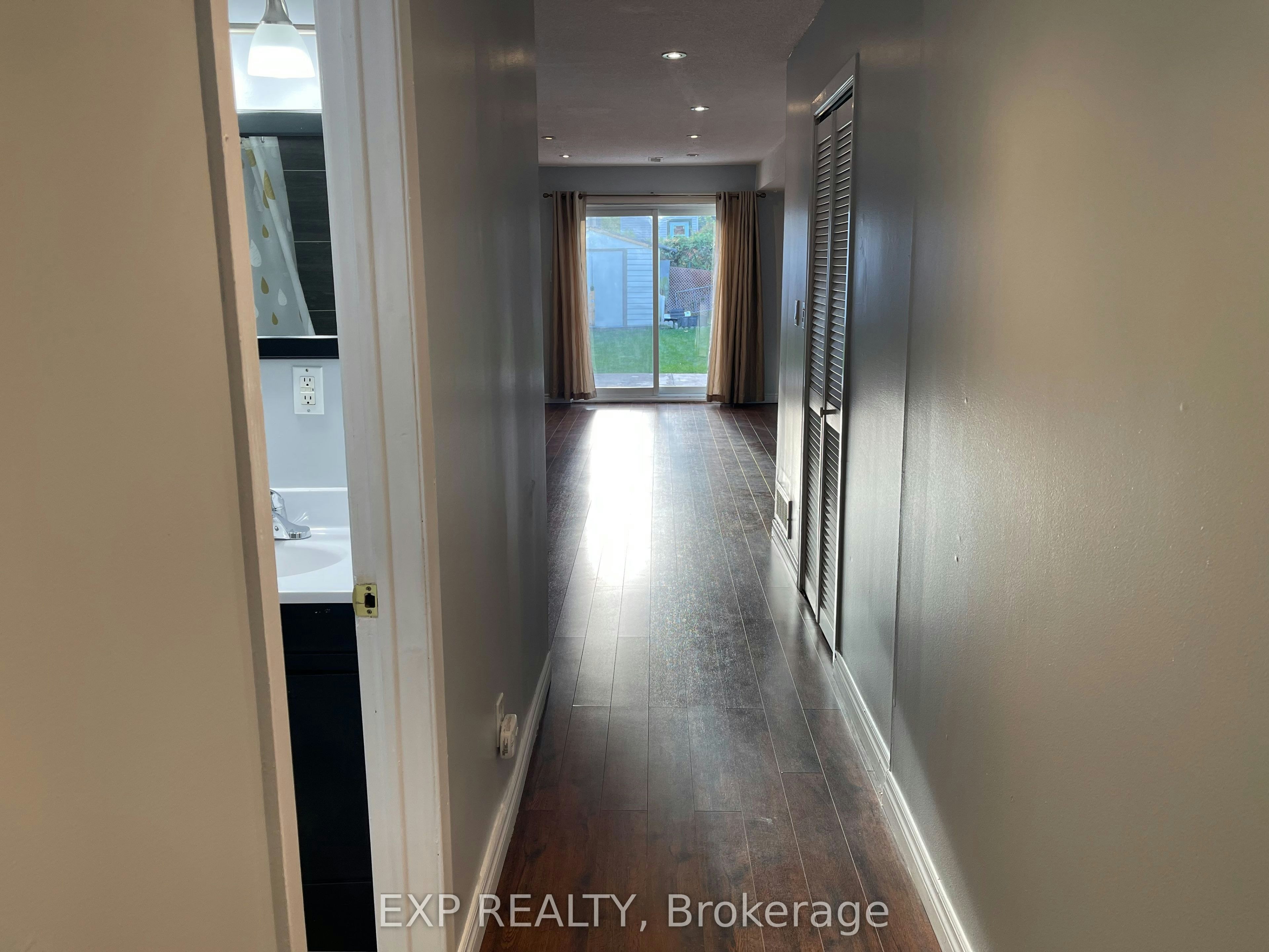Ground Floor-94 Heale Avenue, Toronto, ON, M1N 3X8 - 6