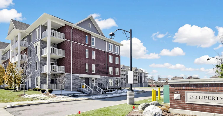 415-290 Liberty Street N, Clarington, ON, L1C 0V5 - 34