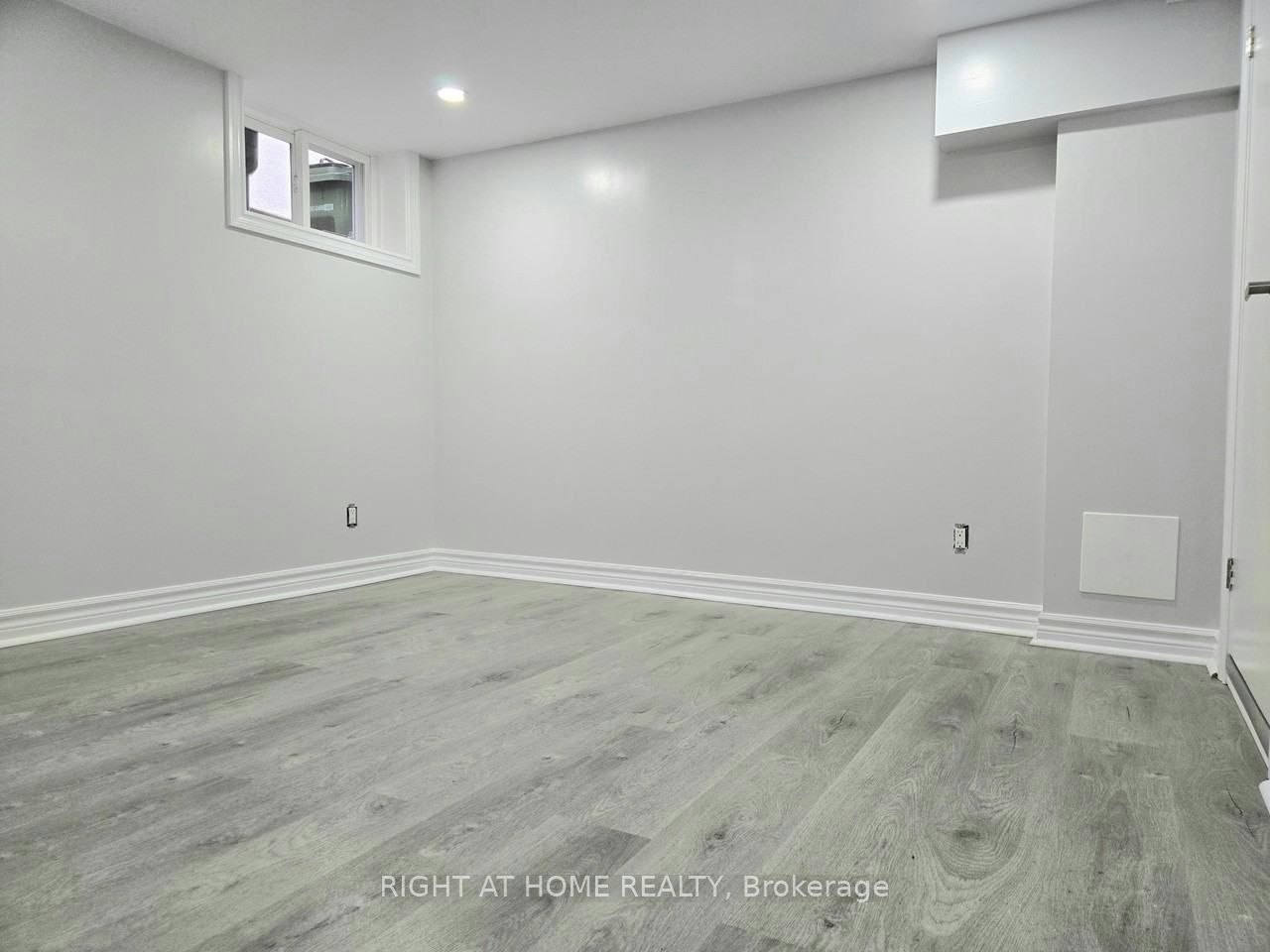 BSMT-68 Woodington Avenue, Toronto, ON, M4C 3J5 - 2