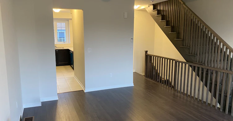 829 Atwater Path, Oshawa, ON, L1J 0E8 - 2