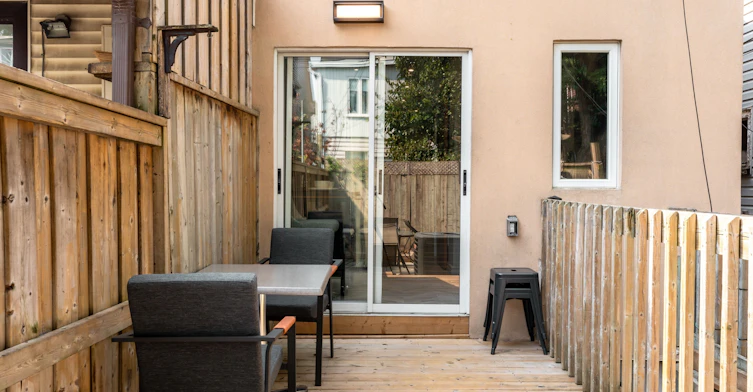 Main-797 Pape Avenue, Toronto, ON, M4K 3T2 - 21