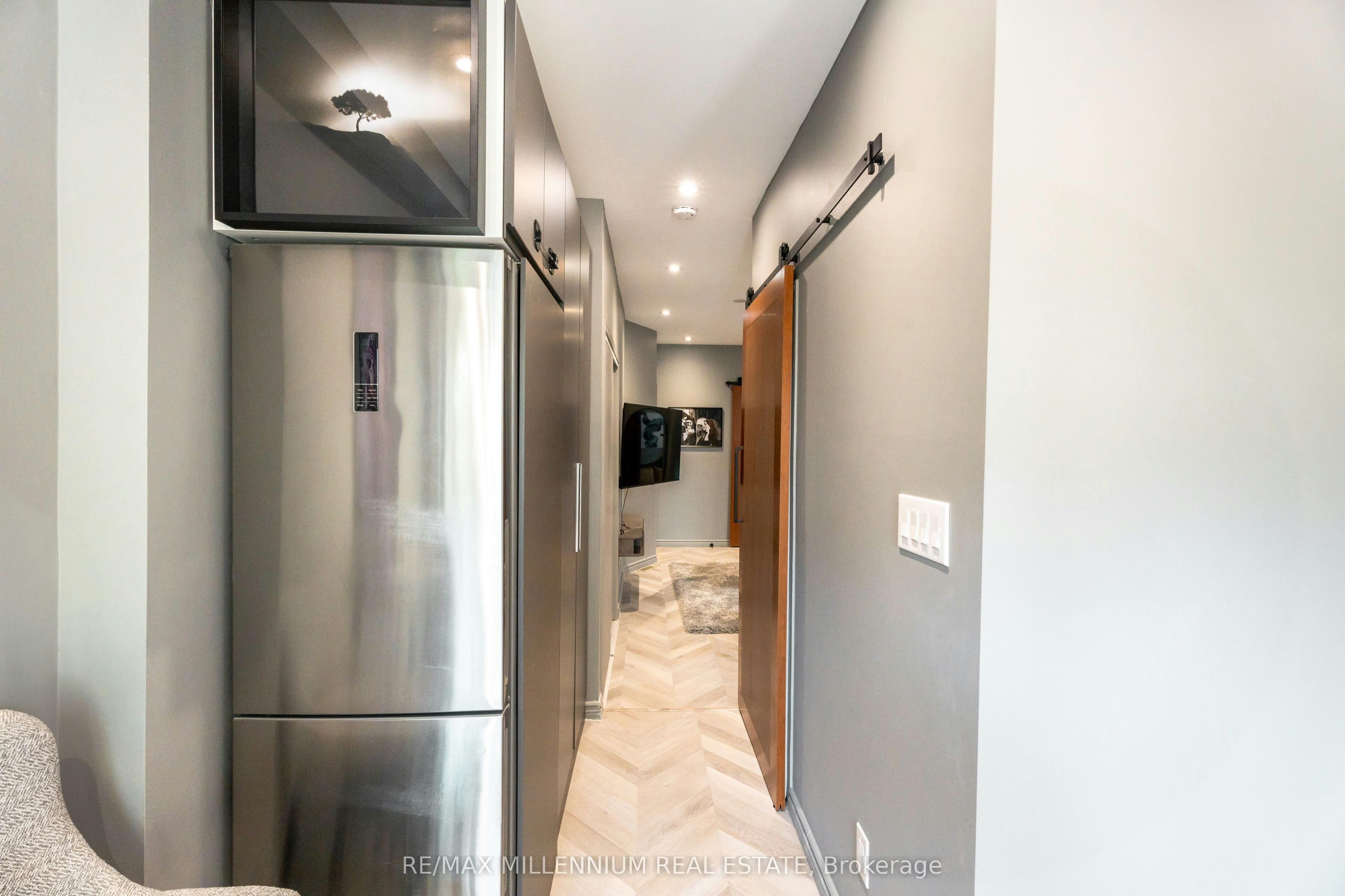 Main-797 Pape Avenue, Toronto, ON, M4K 3T2 - 15