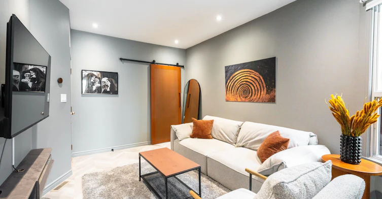 Main-797 Pape Avenue, Toronto, ON, M4K 3T2 - 5