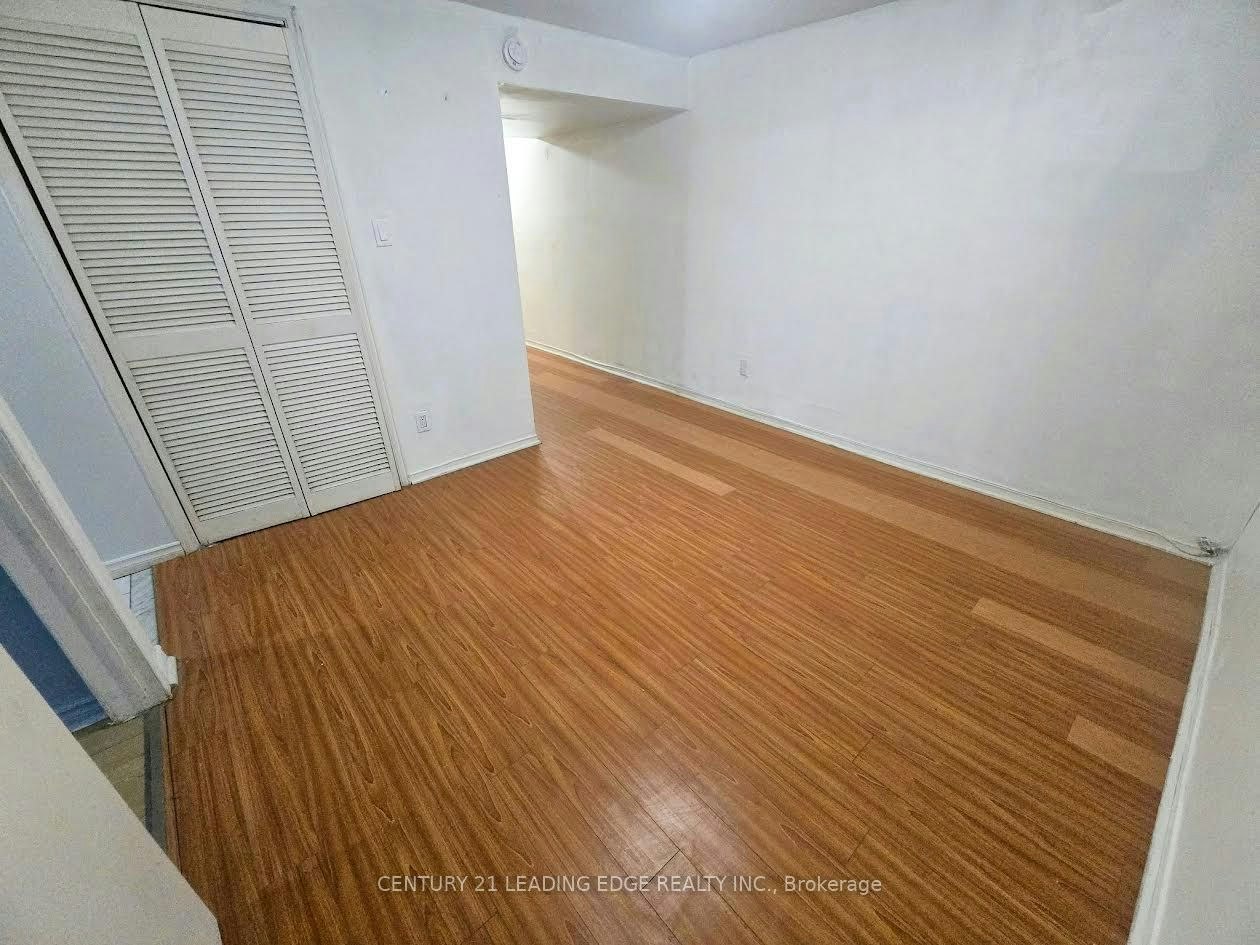5 Murison Boulevard, Toronto, ON, M1B 2B1 - 39