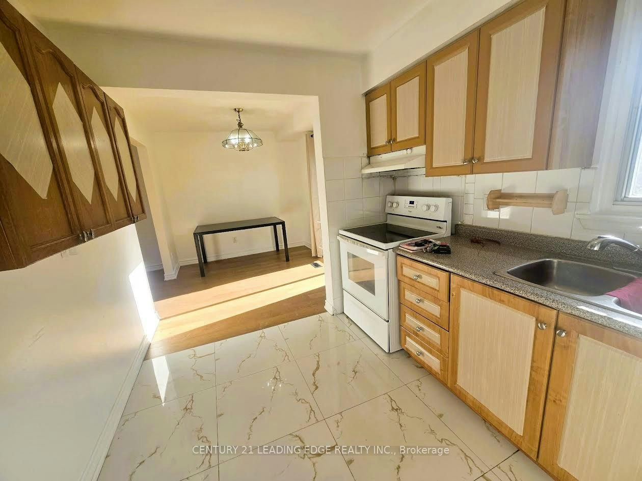 5 Murison Boulevard, Toronto, ON, M1B 2B1 - 18