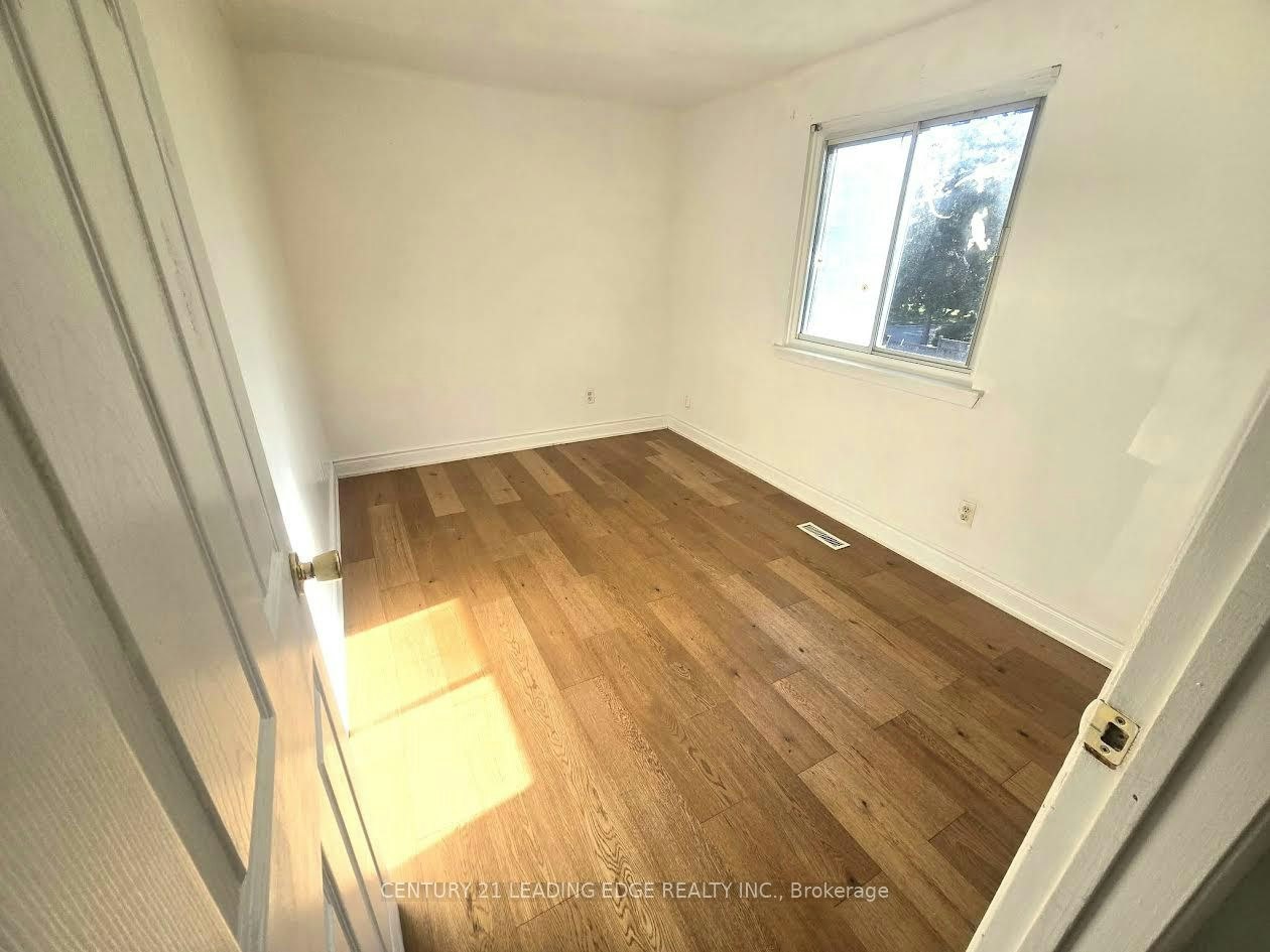 5 Murison Boulevard, Toronto, ON, M1B 2B1 - 26