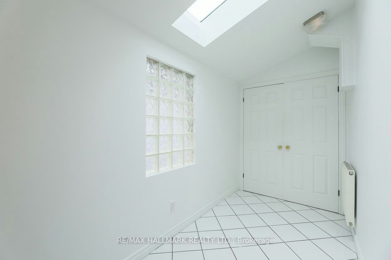 50 Earl Grey Road, Toronto, ON, M4J 3L2 - 5