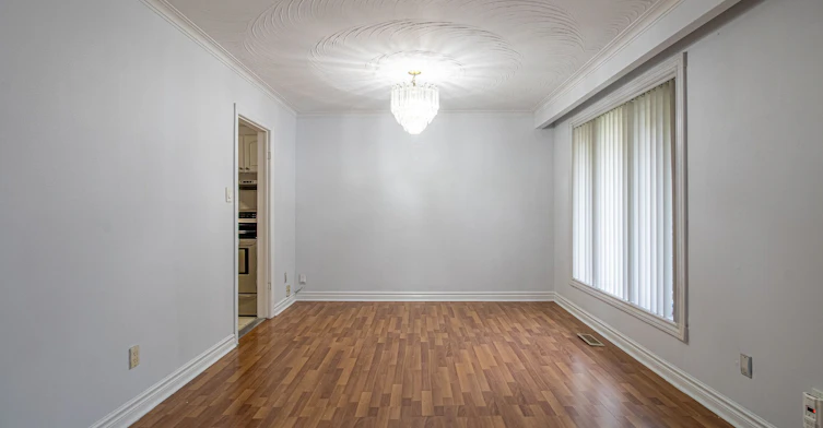 Upper-57 Chancellor Drive, Toronto, ON, M1G 2W4 - 7