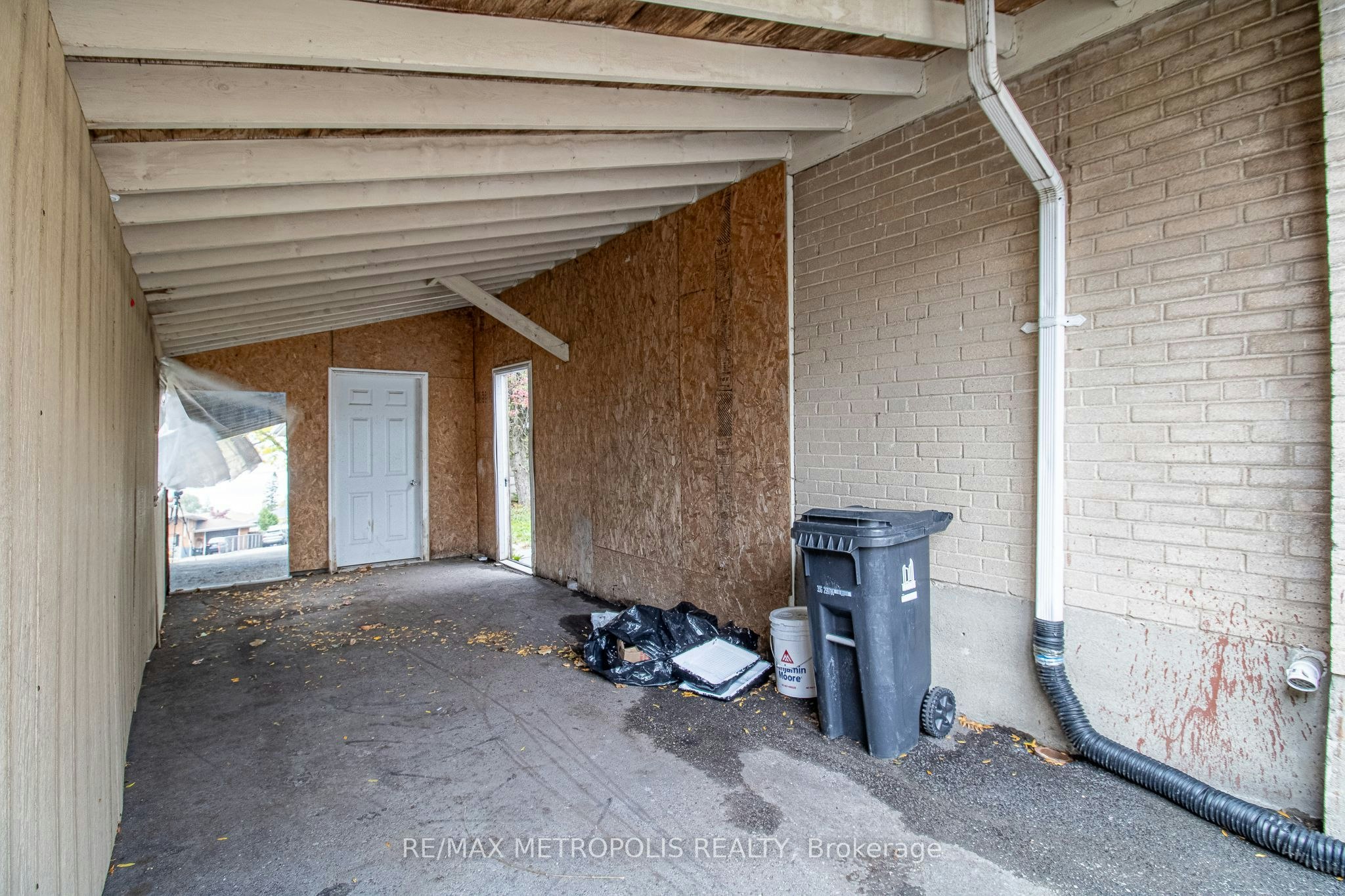 Upper-57 Chancellor Drive, Toronto, ON, M1G 2W4 - 21