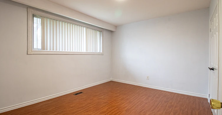 Upper-57 Chancellor Drive, Toronto, ON, M1G 2W4 - 12