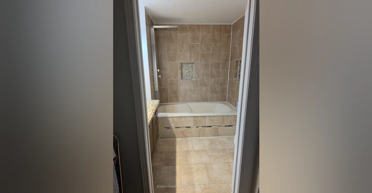 Upper-36 Beaumont Drive, Ajax, ON, L1T 1P8 - 14