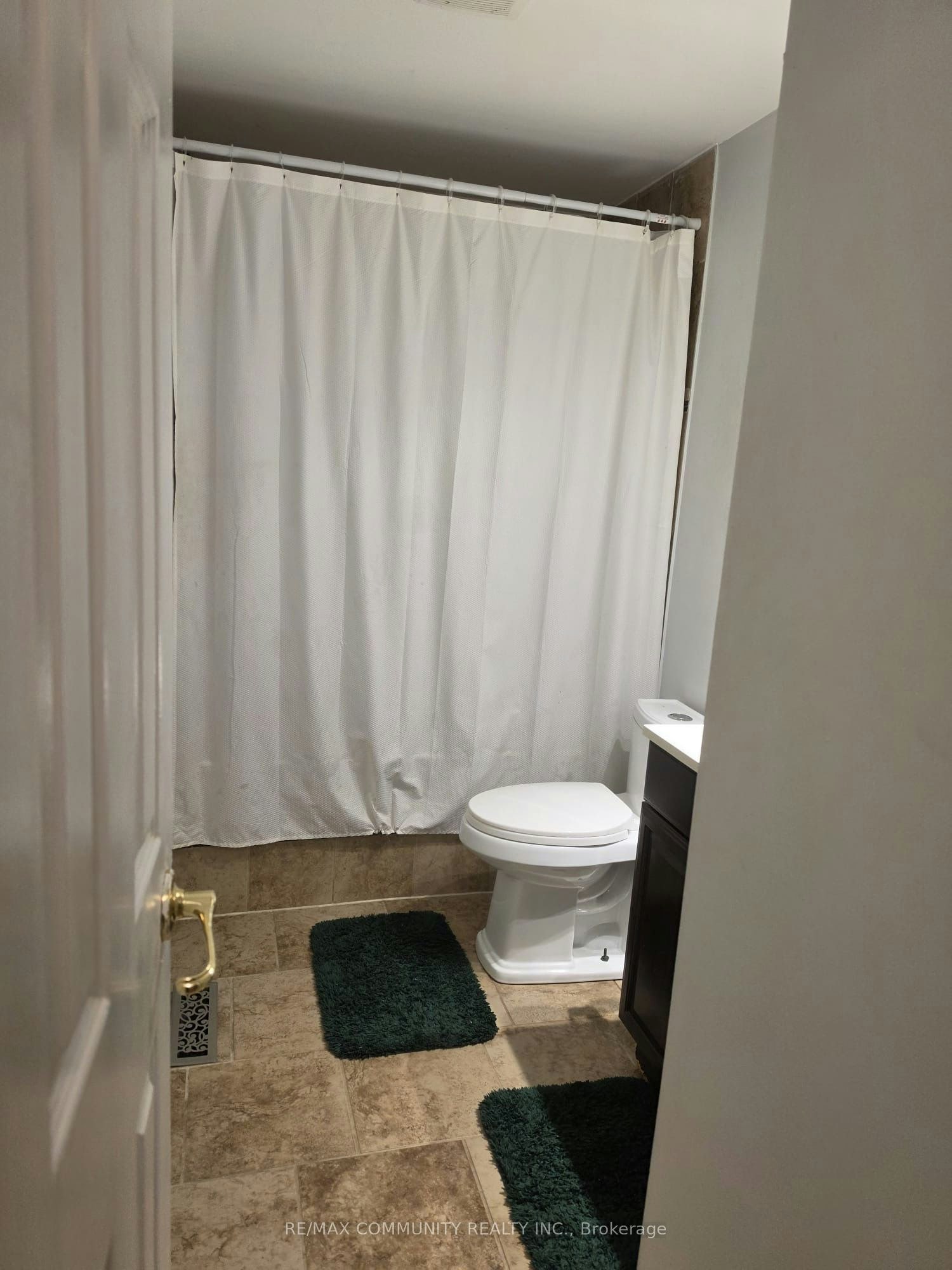 Upper-36 Beaumont Drive, Ajax, ON, L1T 1P8 - 12