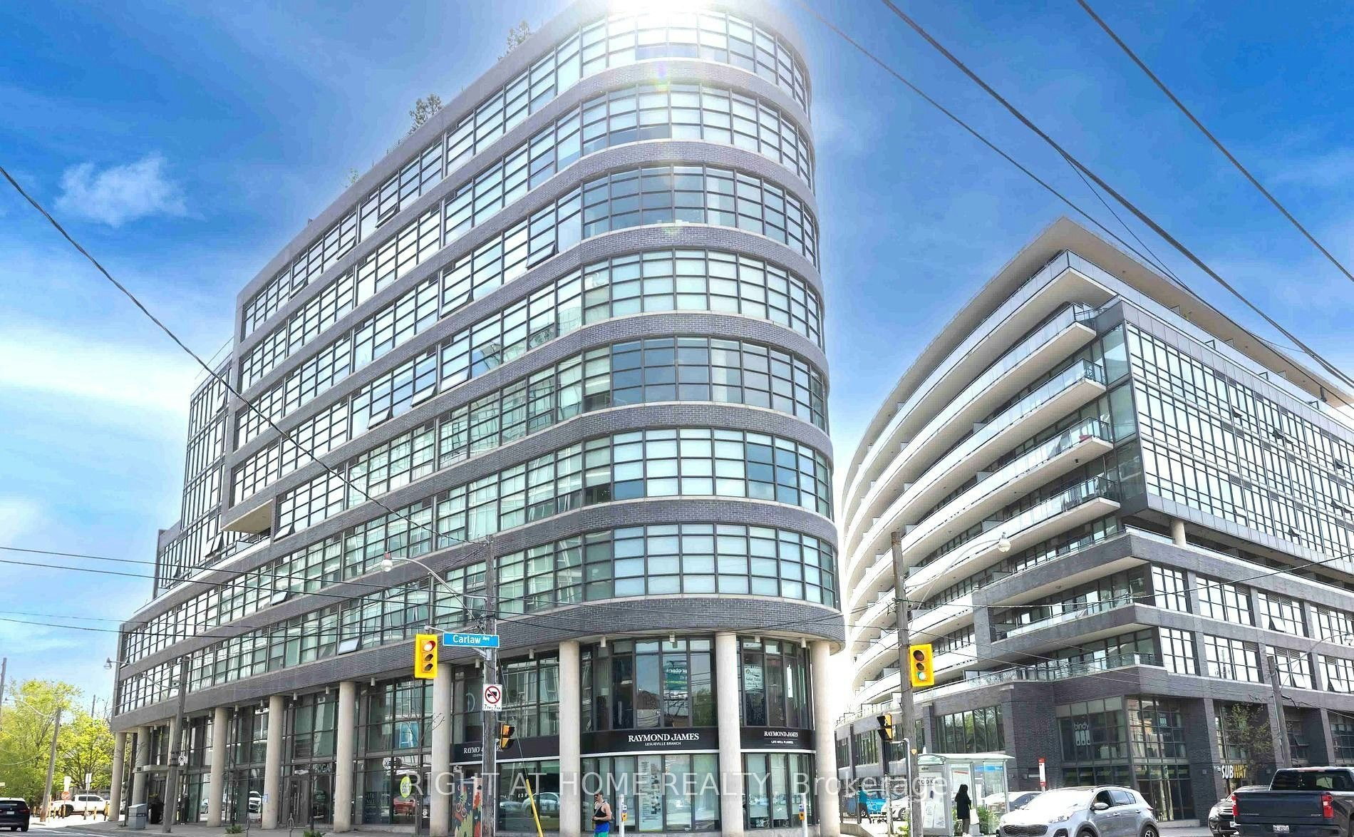 702-1201 Dundas Street E, Toronto, ON, M4M 1S2