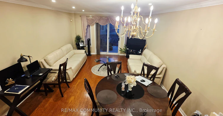 511-83 Mondeo Drive, Toronto, ON, M1P 5B6 - 11