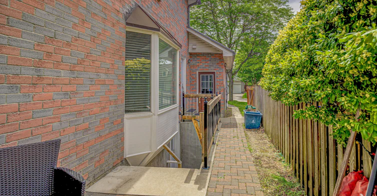 BSMT-2 Viceregal Court, Whitby, ON, L1N 6R2 - 3
