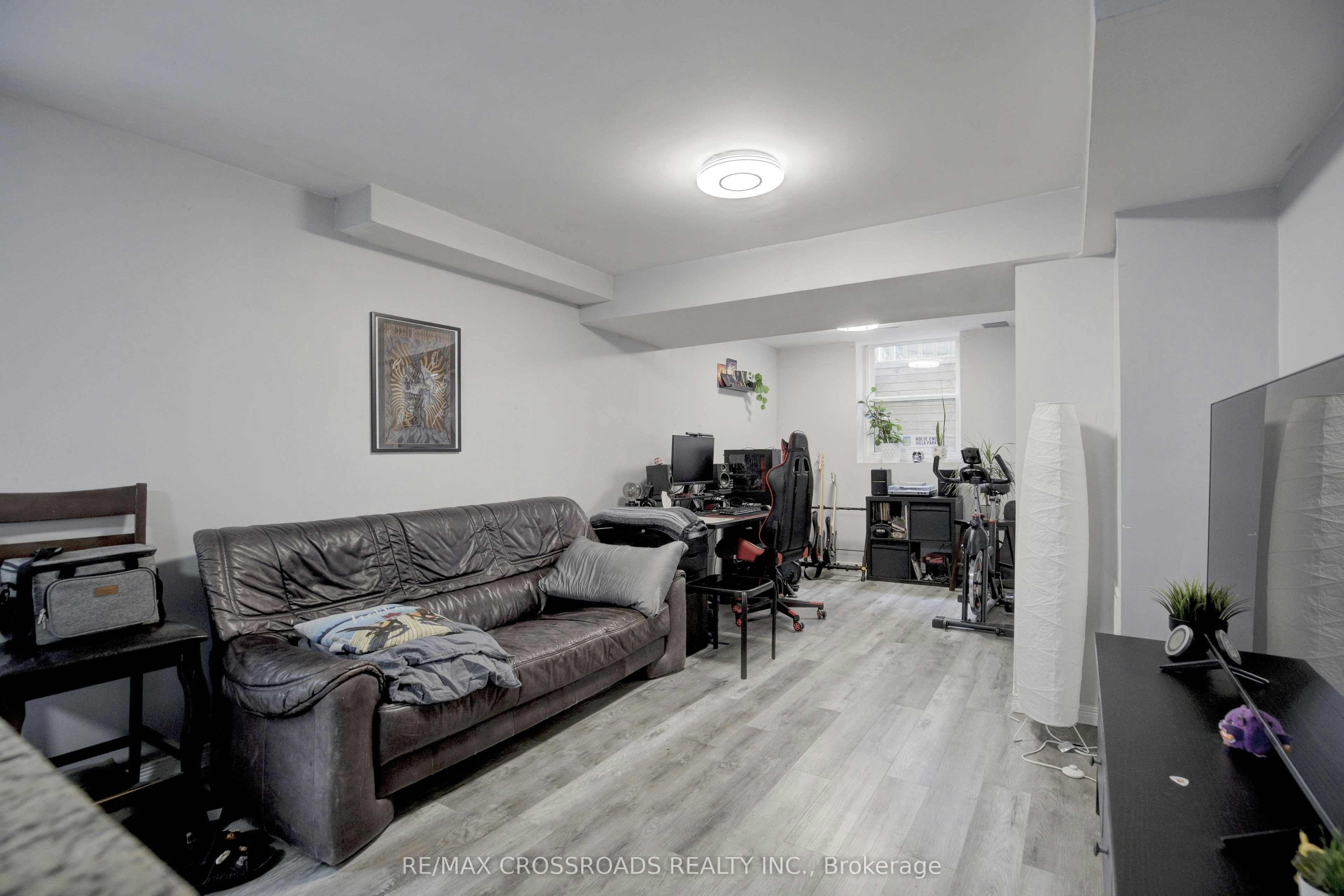 BSMT-2 Viceregal Court, Whitby, ON, L1N 6R2 - 7