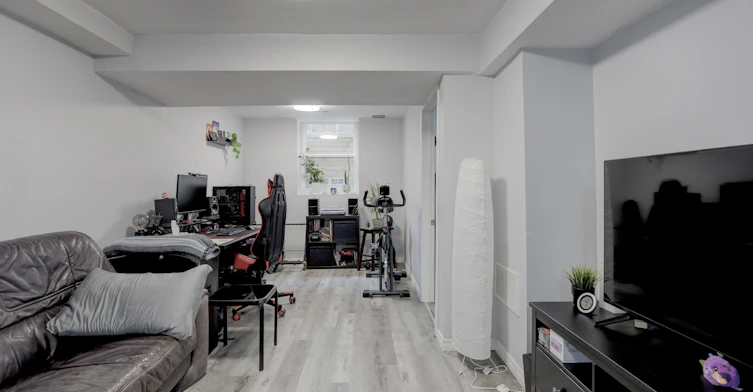 BSMT-2 Viceregal Court, Whitby, ON, L1N 6R2 - 8