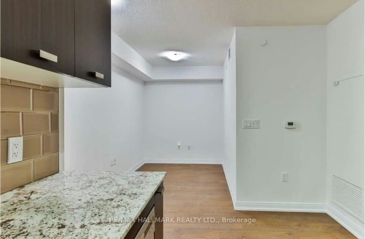 1825-275 Village Green Square, Toronto, ON, M1S 0L7 - 7