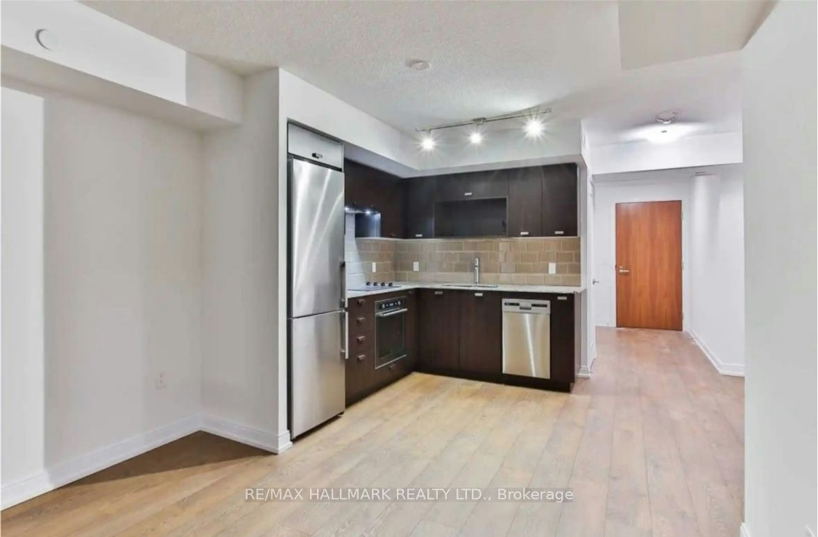 1825-275 Village Green Square, Toronto, ON, M1S 0L7 - 2