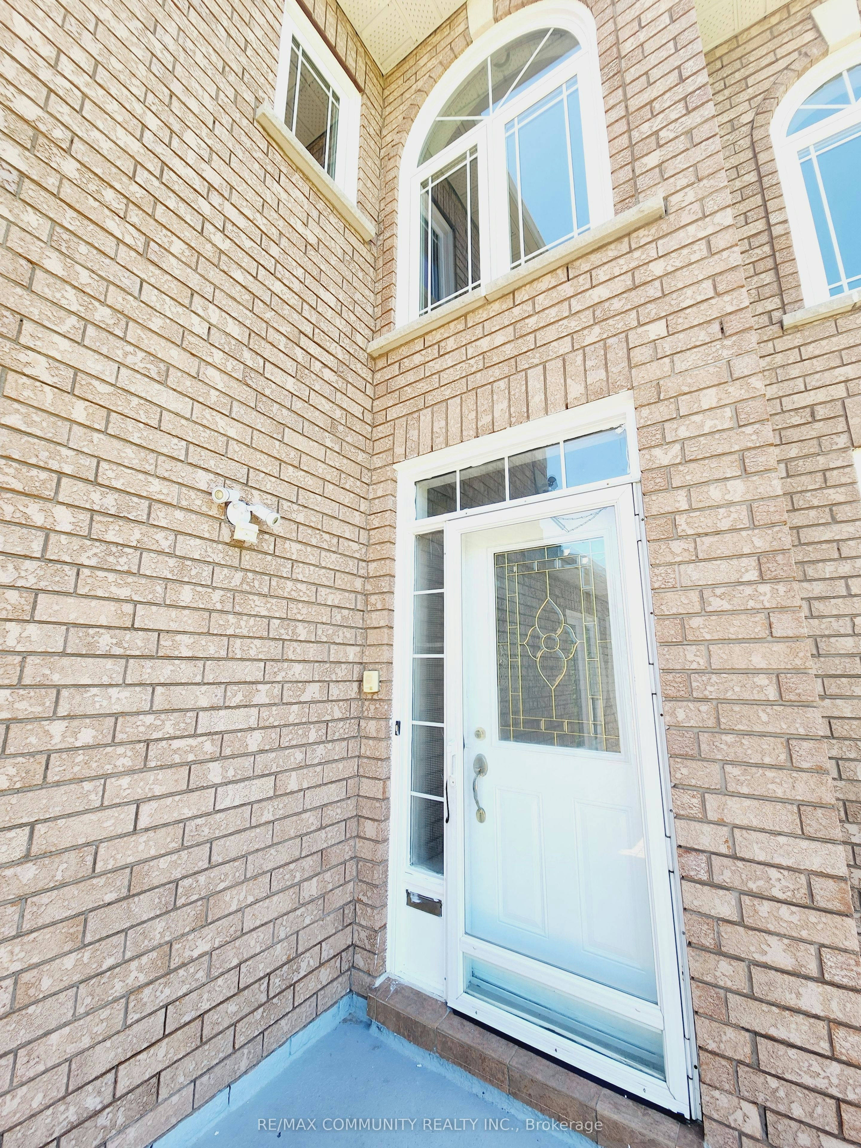 Main-61 Chartway Boulevard, Toronto, ON, M1C 5J1 - 5