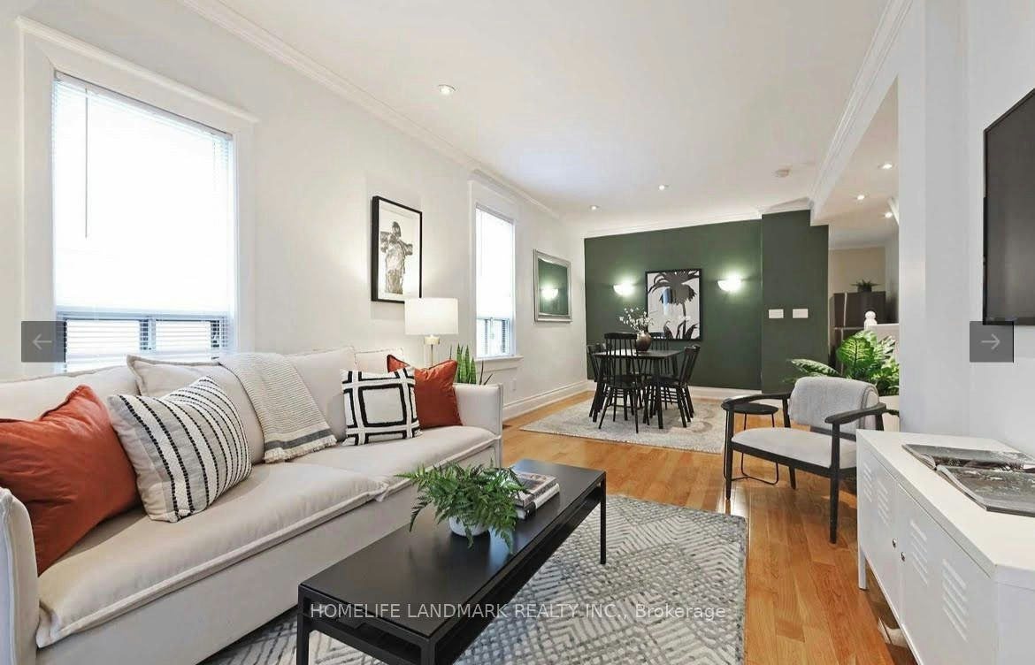 98 Hastings Avenue, Toronto, ON, M4L 2L2 - 4