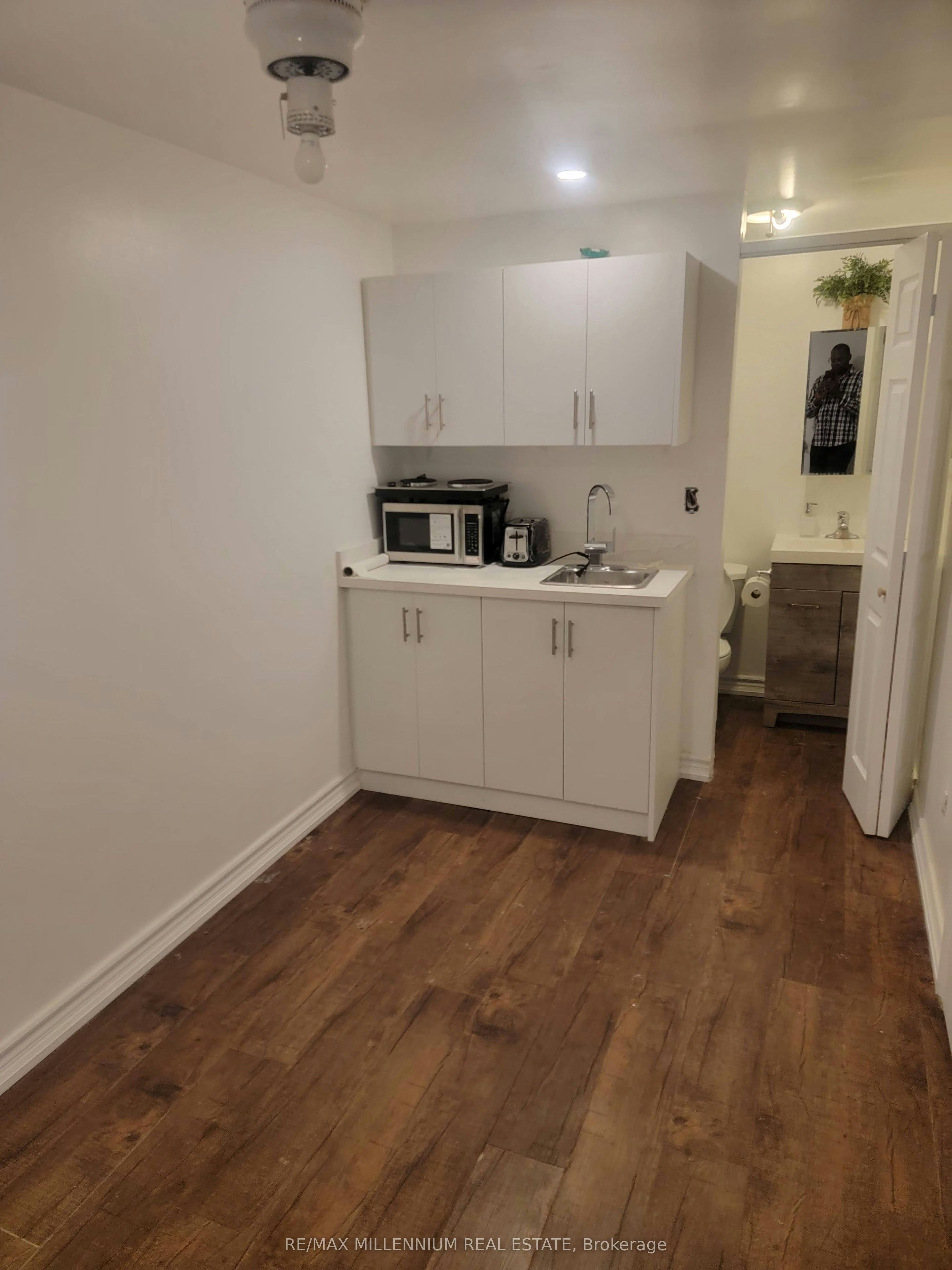 Lower #2-66 Overlord Crescent, Toronto, ON, M1B 4P2 - 2