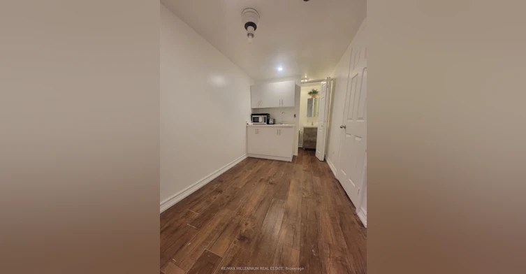 Lower #2-66 Overlord Crescent, Toronto, ON, M1B 4P2 - 3