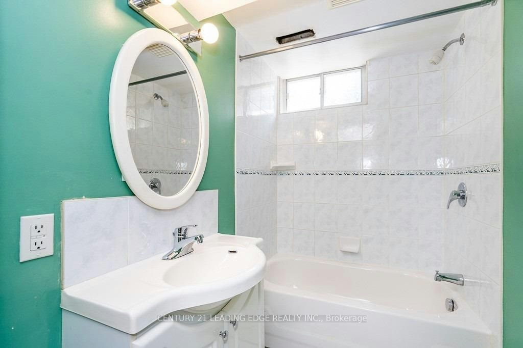 BSMT-17 Caddy Drive, Toronto, ON, M1G 2E9 - 11