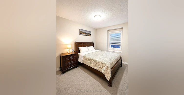 5 Fusilier Drive, Toronto, ON, M1L 0J4 - 7