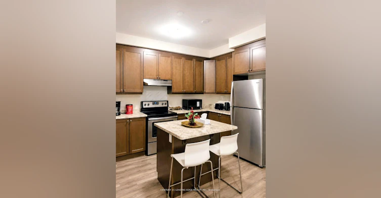 5 Fusilier Drive, Toronto, ON, M1L 0J4 - 6
