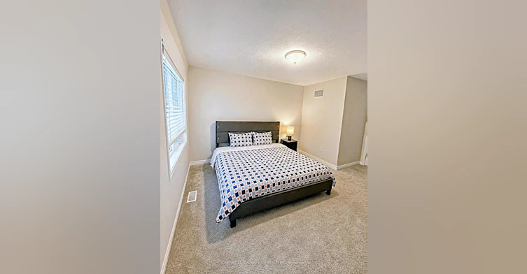 5 Fusilier Drive, Toronto, ON, M1L 0J4 - 9