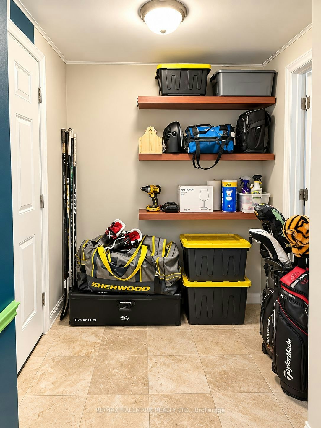 Basement apt-87 Invermarge Drive, Toronto, ON, M1C 3E8 - 17