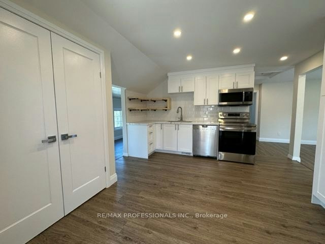 1-213 Pine Street, Whitby, ON, L1N 3X4 - 11