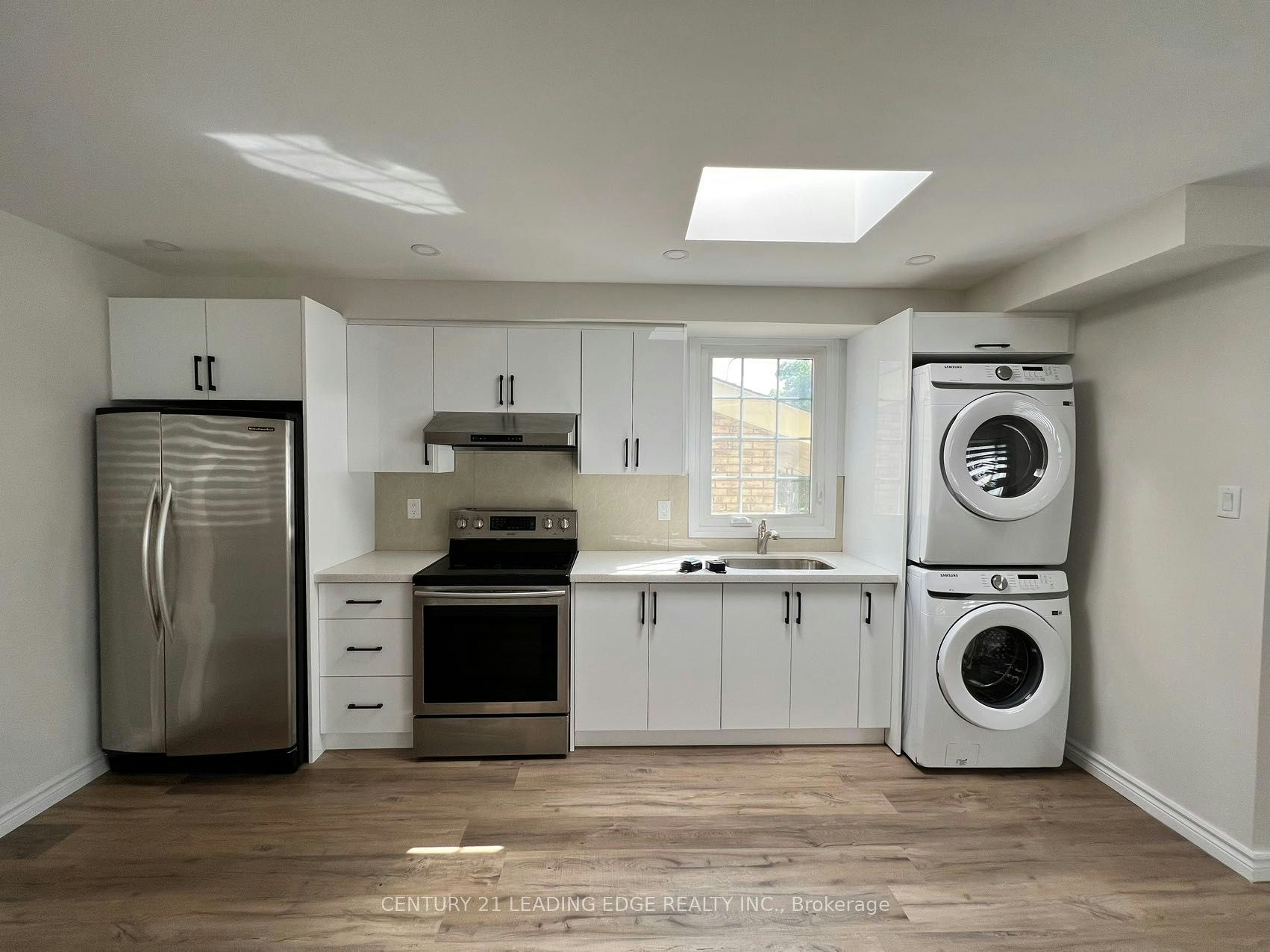 UPPER-87 Dunmail Drive, Toronto, ON, M1V 1V8 - 2